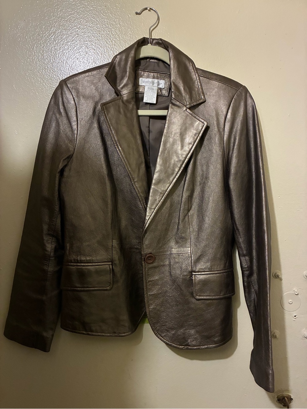 Worthington women’s Brown Leather Blazer Jacket.